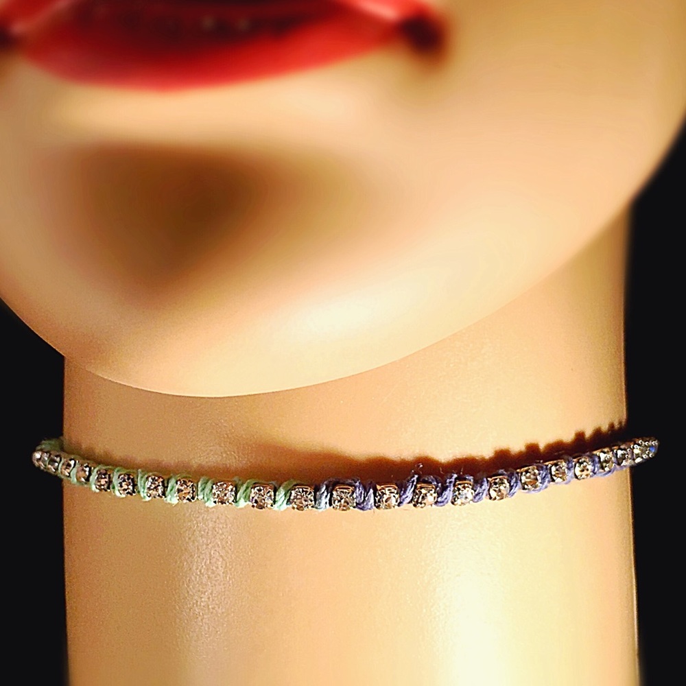 🌈VSCO 💕🌈 RAINBOW Hemp and Rhinestone Choker🌈✨